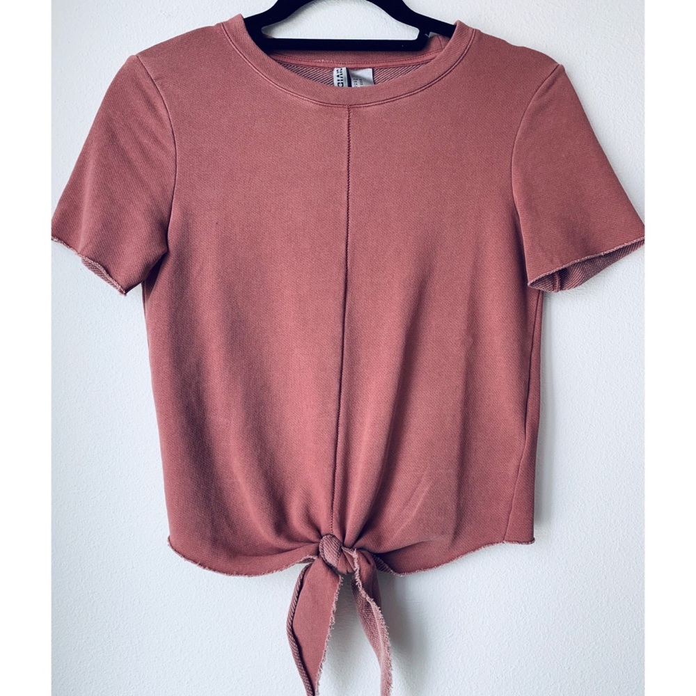 NWOT h&m front tie crop top